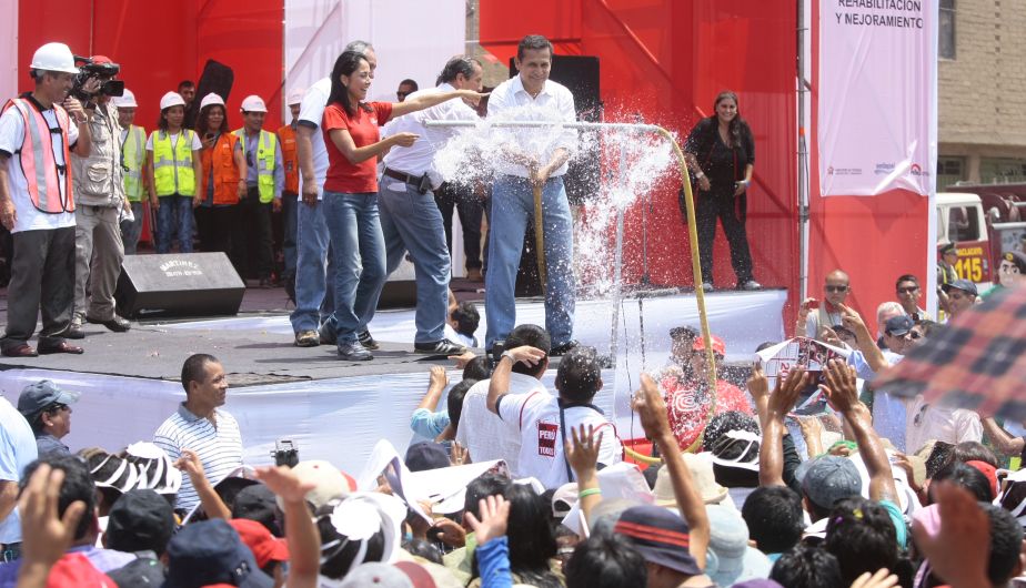 Nadine Heredia, Ollanta Humala, Carnavales, Manguera